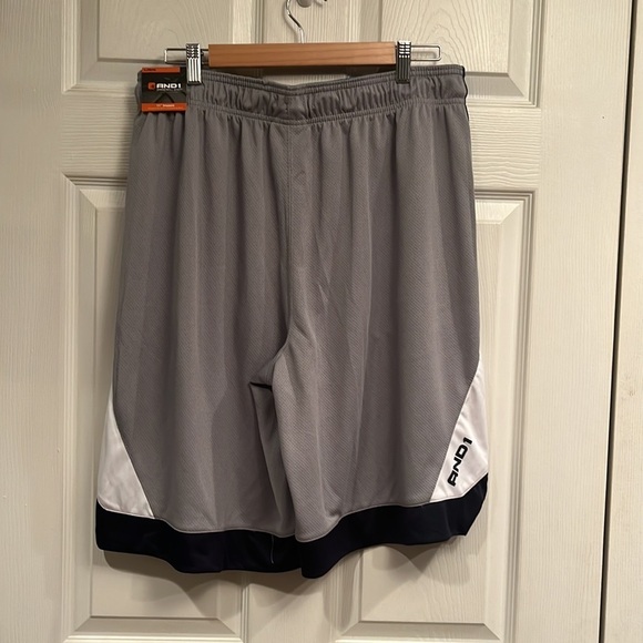 AND1 brand size L elastic/drawstring waist basketball shorts- NWT - Picture 3 of 6
